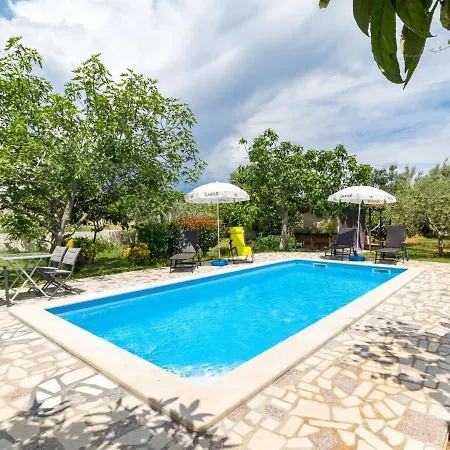 Apartment Villa Sandra-1 By Interhome Vodnjan