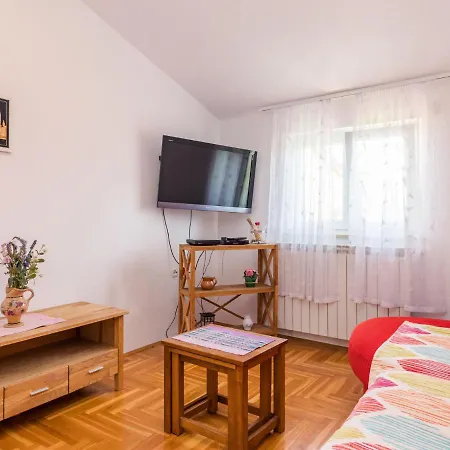 Sandra - Pul411 By Interhome Apartment Vodnjan